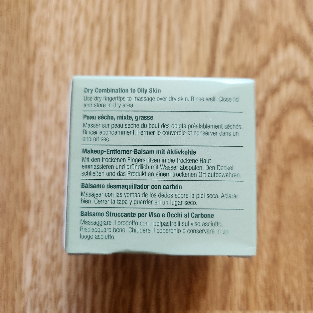 NWT Clinique Take the Day Off Charcoal Cleansing Balm Sample Size - Picture 4 of 5